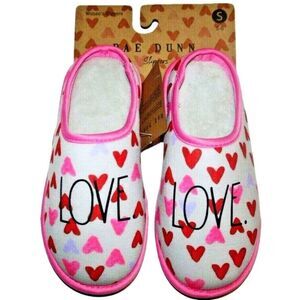 Rae Dunn Women's Slippers Size S 5-6 Pink Red Hearts Love New Barbiecore Gift